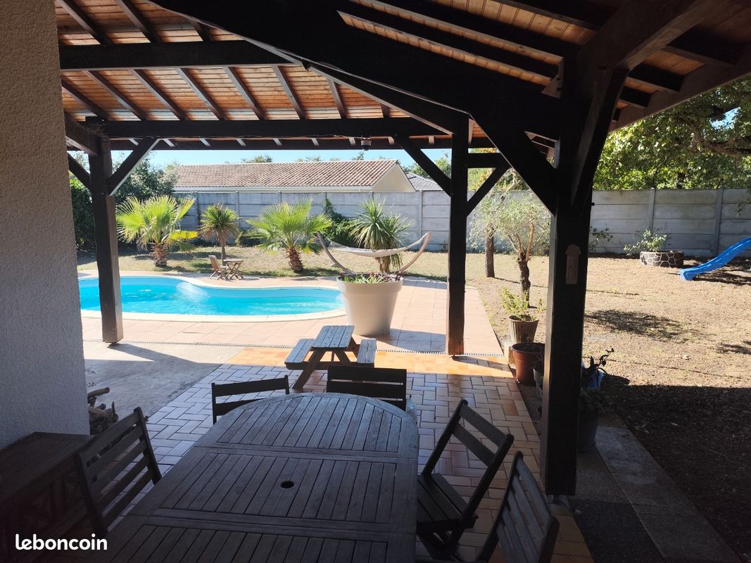 Maison 6 pièces 126 m² · à Audenge · 126 m² · 385 000 €
