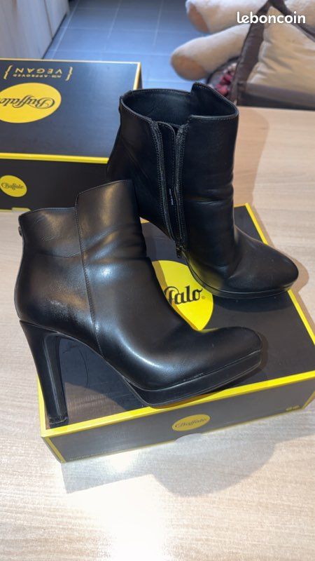Bottines à talons Buffalo taille 39 (image 4)