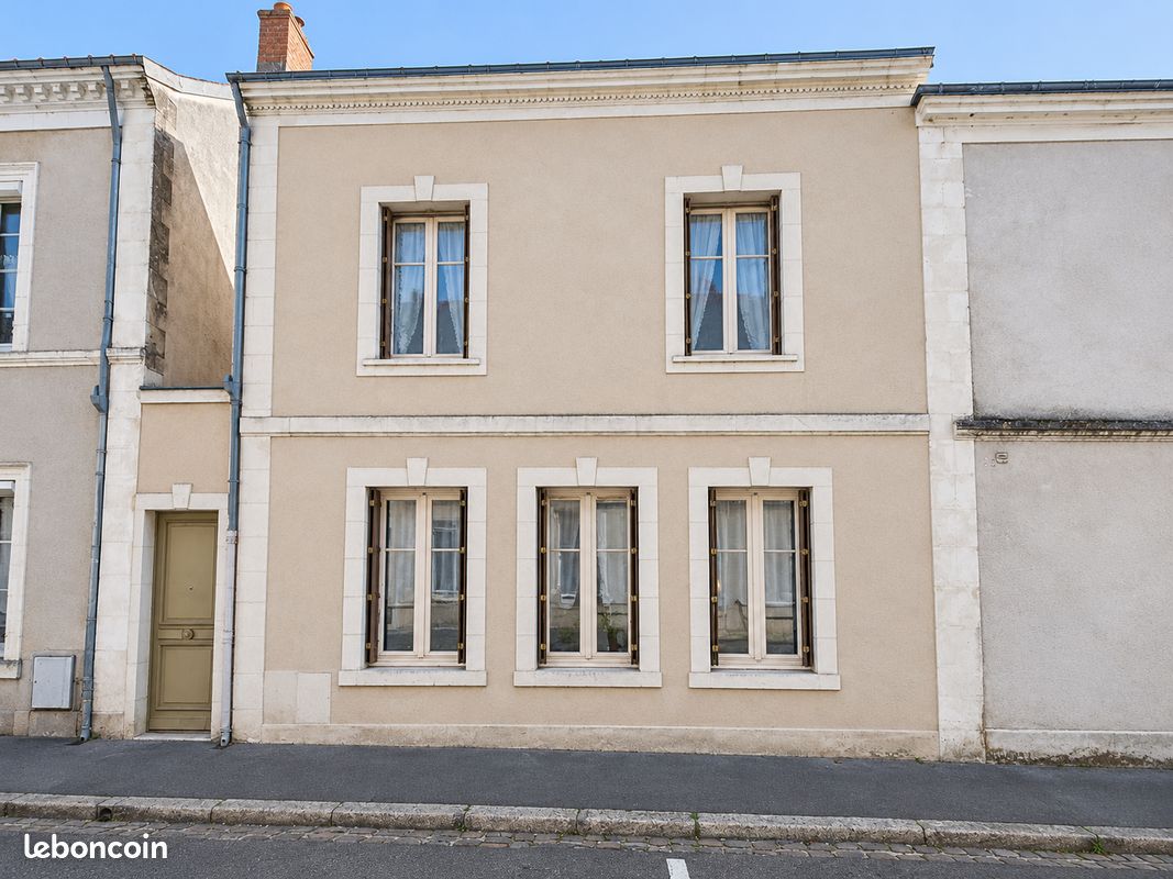 Maison 6 pièces 183 m² · à La Flèche · 183 m² · 189 000 €