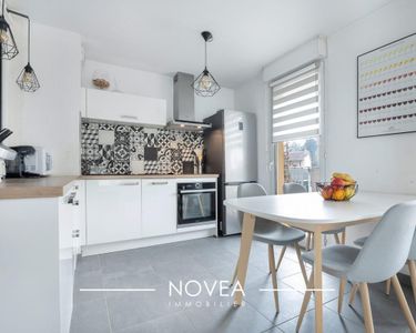 Appartement 300 000 € - 63 m²