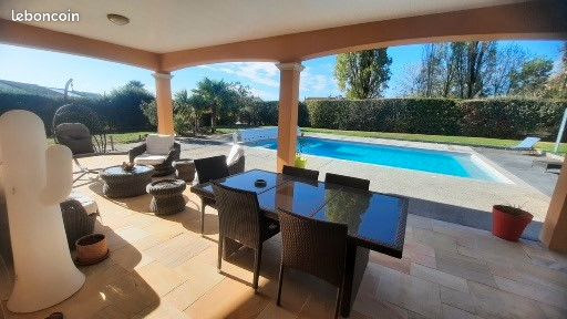 Maison 8 pièces 168 m² · à Toutlemonde · 168 m² · 478 000 €
