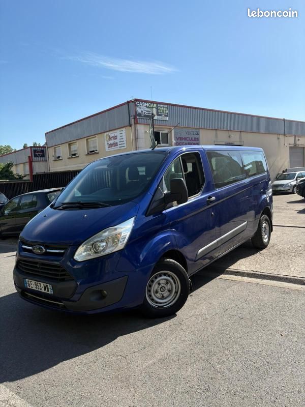 Ford Transit Custom – 9 PLACES GARANTIE TRÈS PROPRE – GARANTIE – TRÈS PROPRE (image 1)