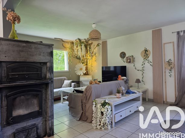 Propriété 5 pièces 162 m²