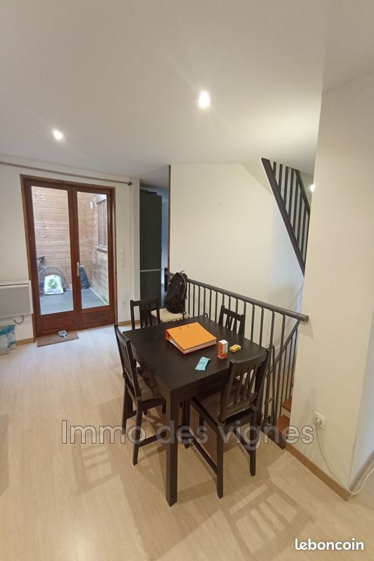Duplex 3 pièces 61 m² - Ambarès-et-Lagrave 33440 (image principale 1)