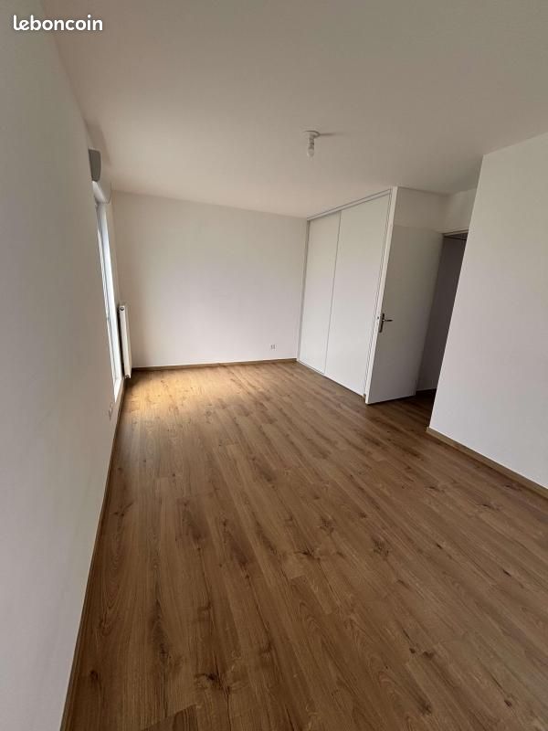 Appartement 3 pièces 83 m² · à Lyon · 83 m² · 1 070 €/mois