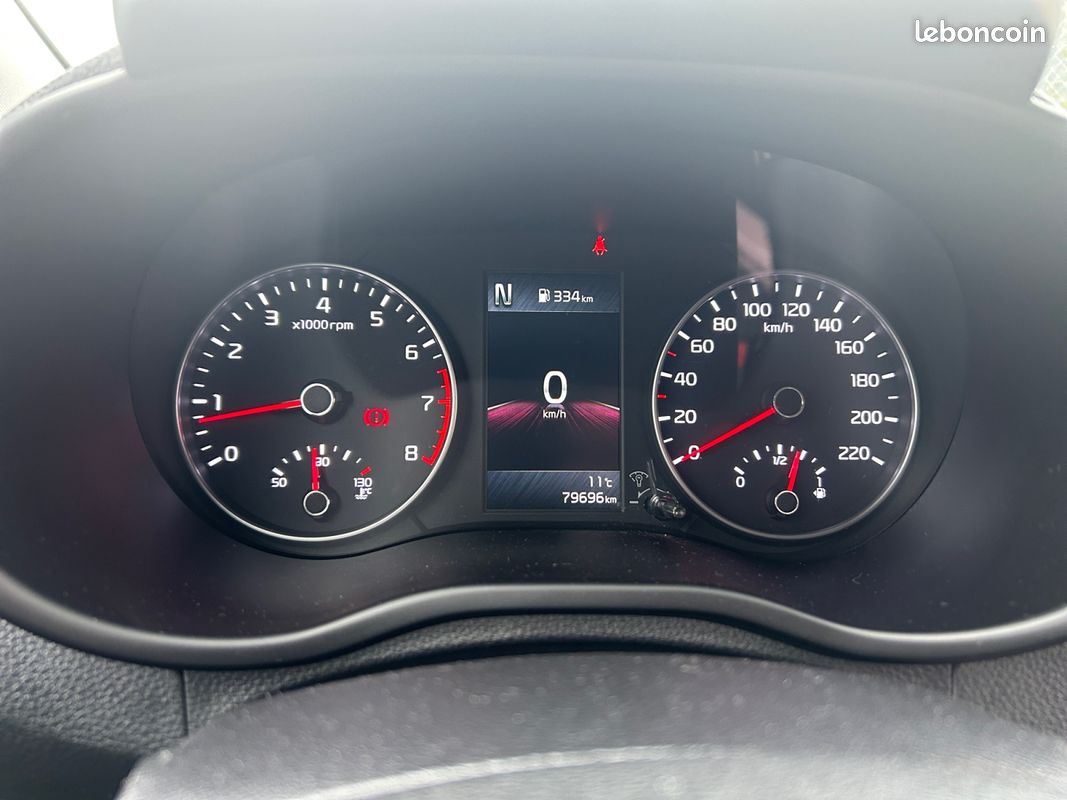 KIA PICANTO 1.2 DPi 84 BVA5 GT Line - CAMERA - CARPLAY - Garantie 12 mois (image 8)