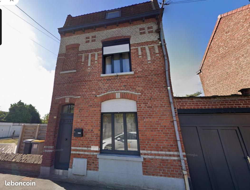 Maison 4 pièces 102 m² · à Frelinghien · 102 m² · 1 070 €