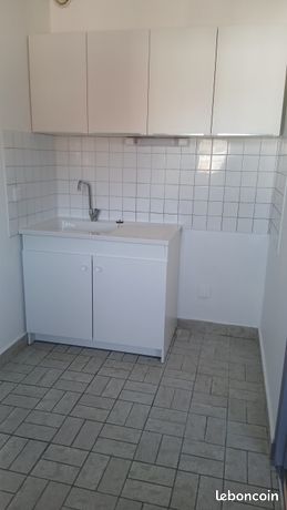 Location appartement F2 centre ville CHAMPAGNOLE