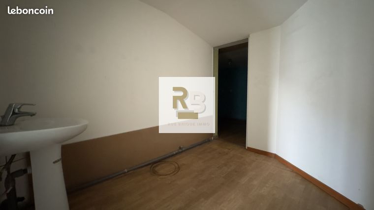 https://img.leboncoin.fr/api/v1/lbcpb1/images/f4/15/0d/f4150d9249847f39e0e5d697c8b387f9185b8ec0.jpg?rule=ad-image