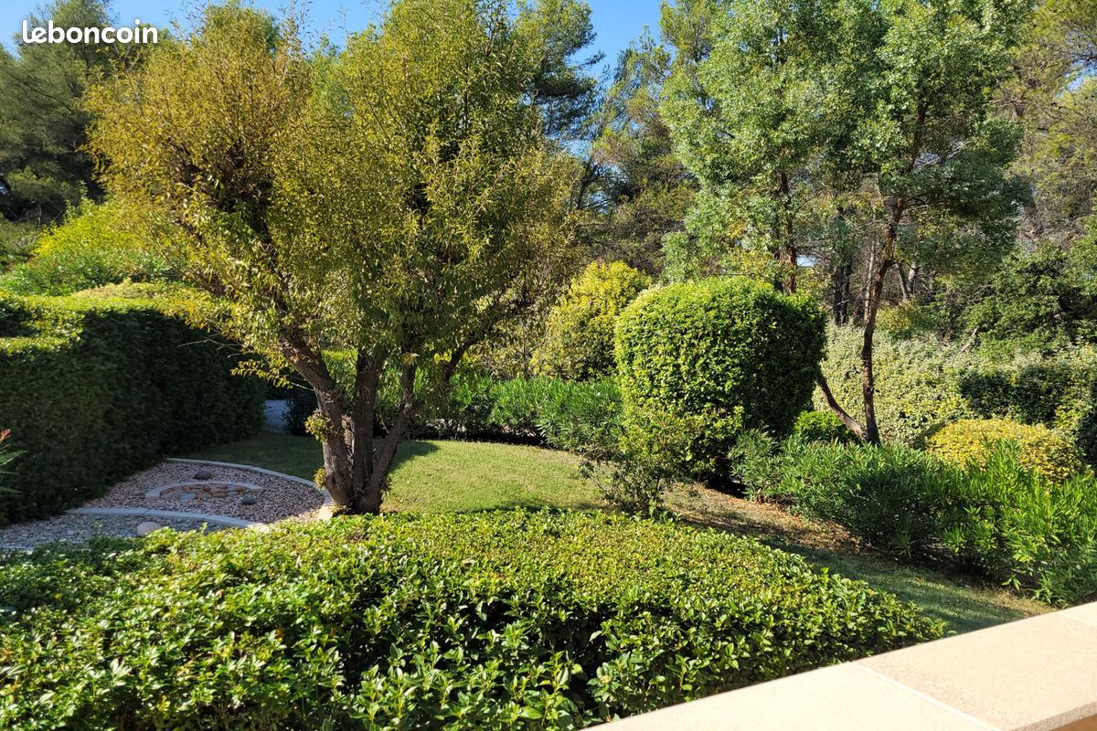 Maison 5 pièces 140 m² · à Gréasque · 140 m² · 729 000 €