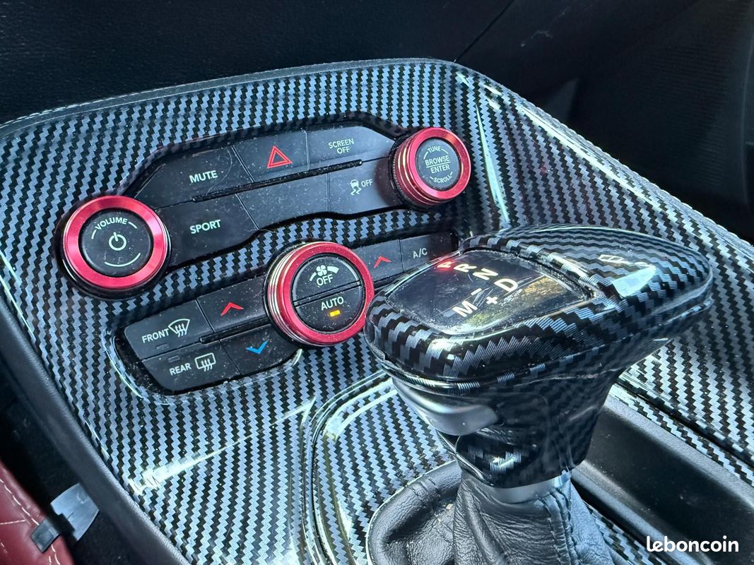Dodge CHALLENGER R/T V8 5.7 HEMI 377 ch – CarPlay – K&N – Échappement sport – R20 (image 21)