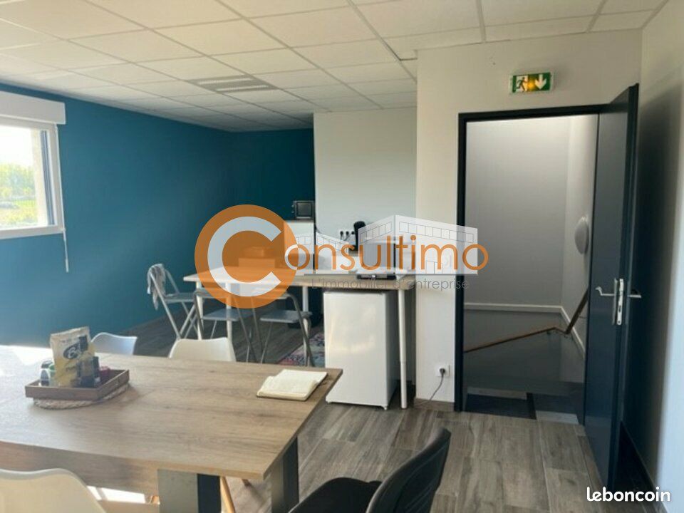 LOCAL D'ACTIVITE 175 m² IZON (image 4)