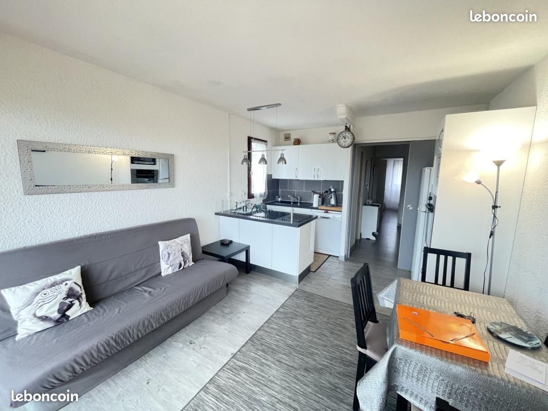 Location appartement T3 CAVALAIRE – 4 personnes – vue mer + piscine (image 2)