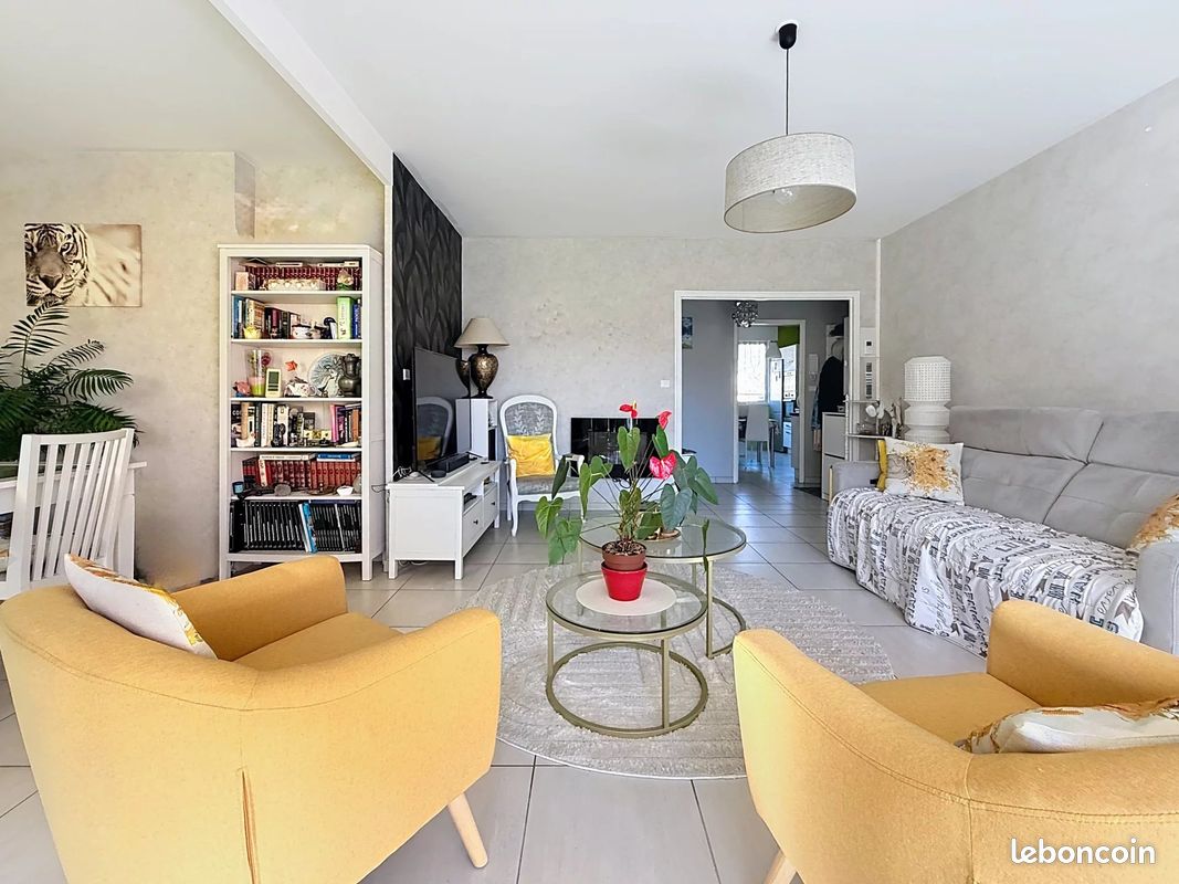 Appartement 3 pièces 84 m² · à Saint-Étienne · 84 m² · 158 000 €