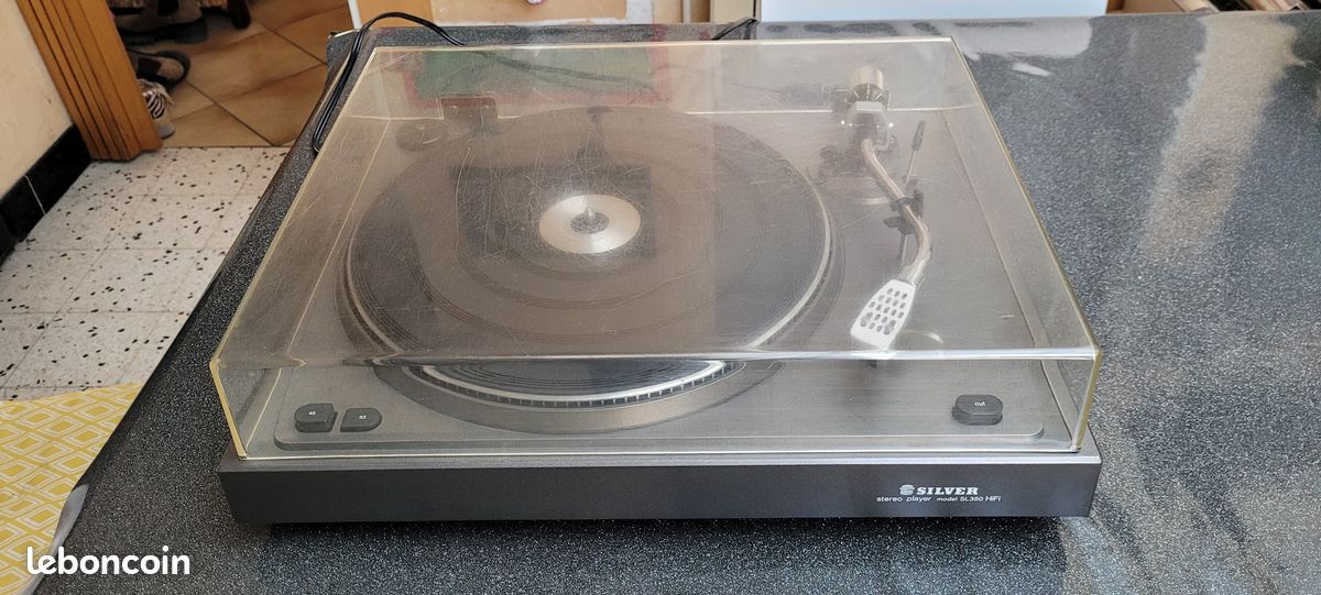PLATINE VINYLE GARRARD GT-250AP révisée par un profesionnel EUR 180,00
