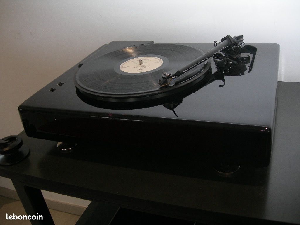 Platine tourne-disque Phillips AF372 ne tourne plus - Platine Vinyle