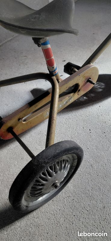 Tricycle Judez à restaurer (image 3)