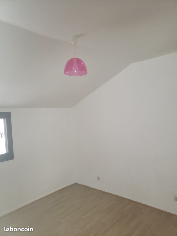 Appartement 2 pièces 30 m² · à Autun · 30 m² · 350 €