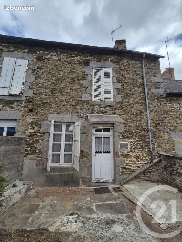 Maison 4 pièces 82 m² · à Rives d'Andaine · 82 m² · 42 300 €
