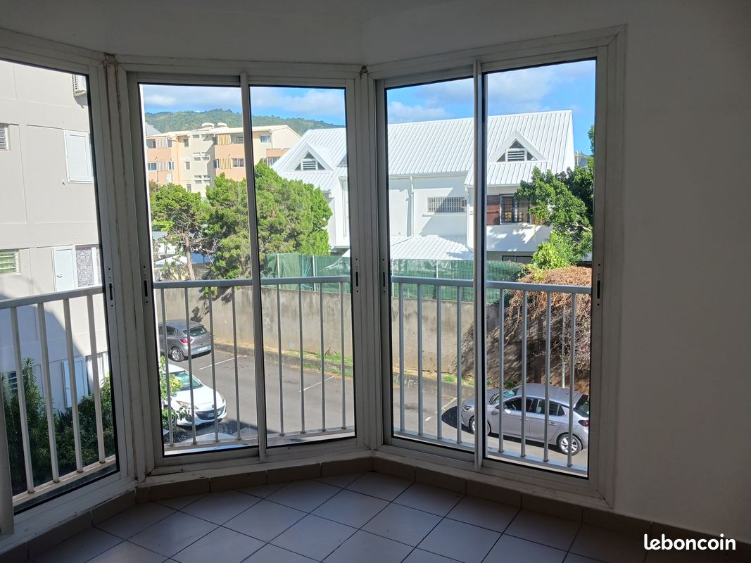 Appartement 2 pièces 62 m² · à Saint-Denis · 62 m² · 125 000 €