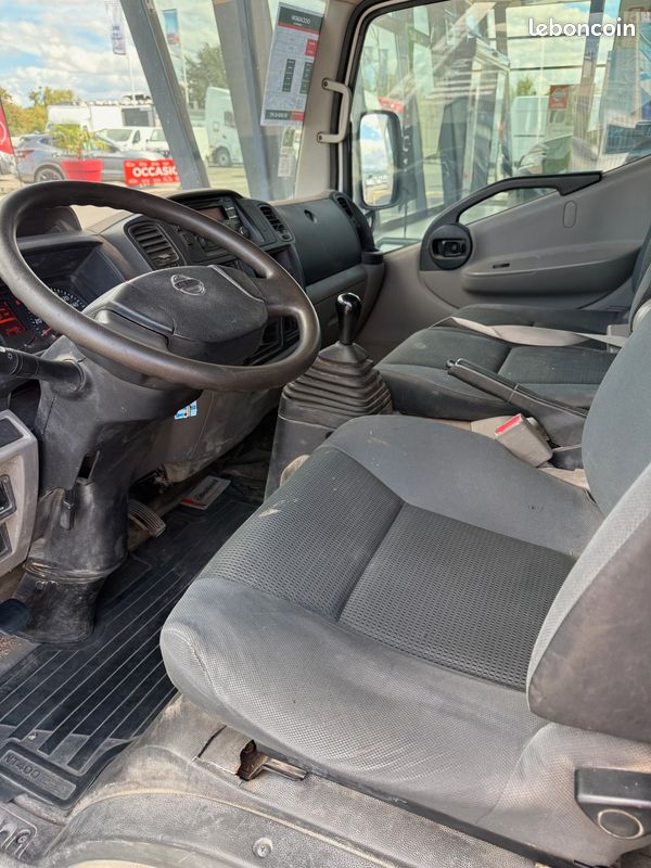Nissan cabstar nt400 2.5 dci 122 cv – benne neuve – sans adblue - 16500 ht (image 5)