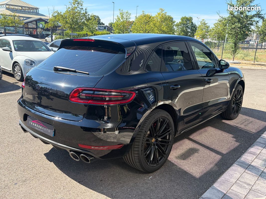PORSCHE MACAN Turbo 3.6 V6 400 ch PDK avec CARPLAY / AUDIO BOSE / CAMERA (image 7)