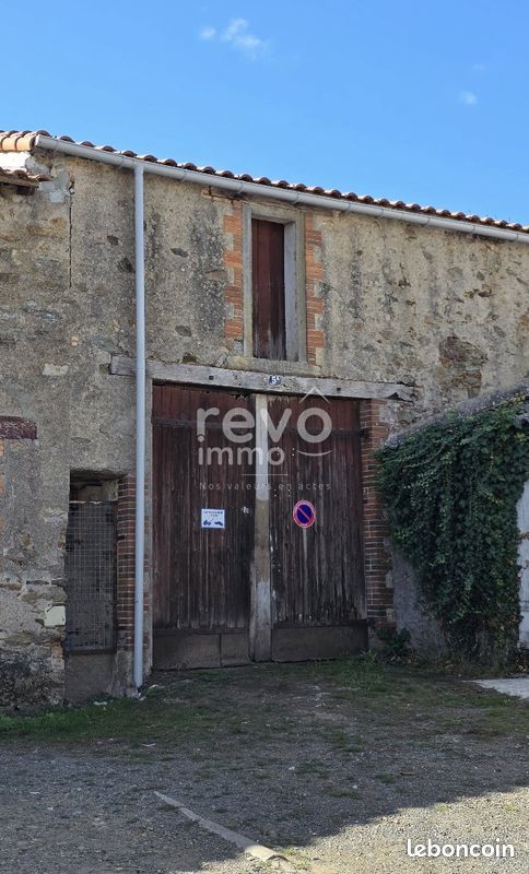 Maison 1 pièce 62 m² · à Saint-Colomban · 62 m² · 33 500 €