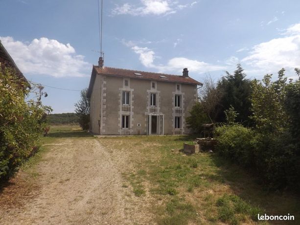 Maison 8 pièces 230 m²