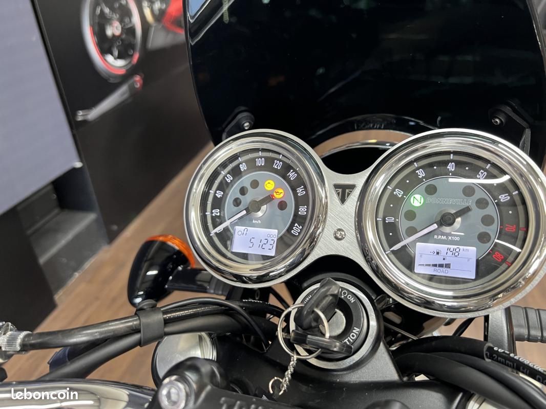 Triumph Bonneville T100 865 cm3 (image 5)