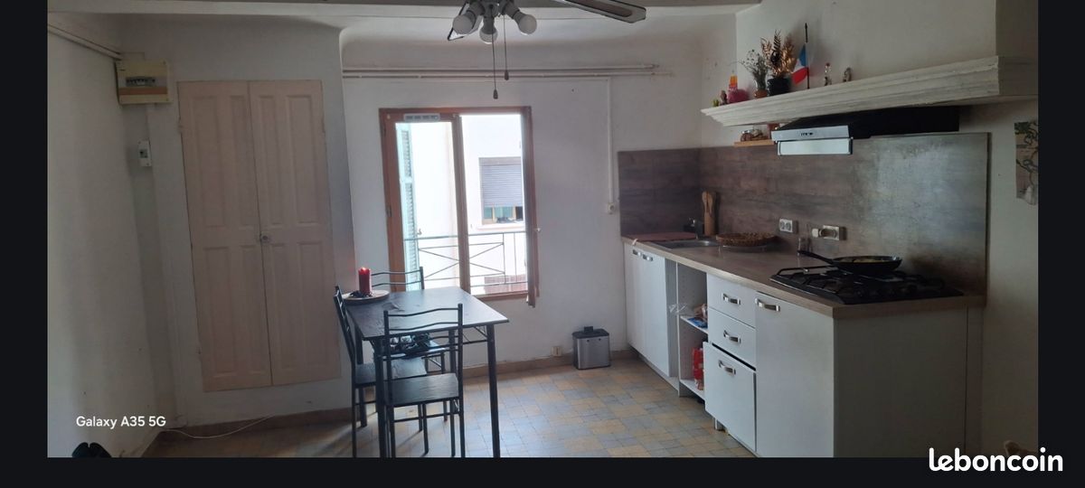 Appartement 1 pièce 30 m² · au Luc · 30 m² · 360 €/mois
