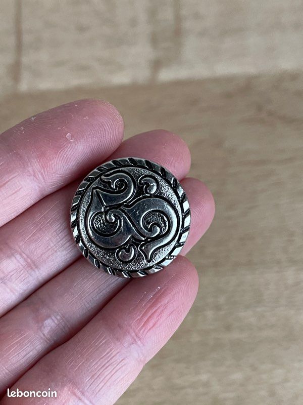 Lot de 7 boutons (image 3)