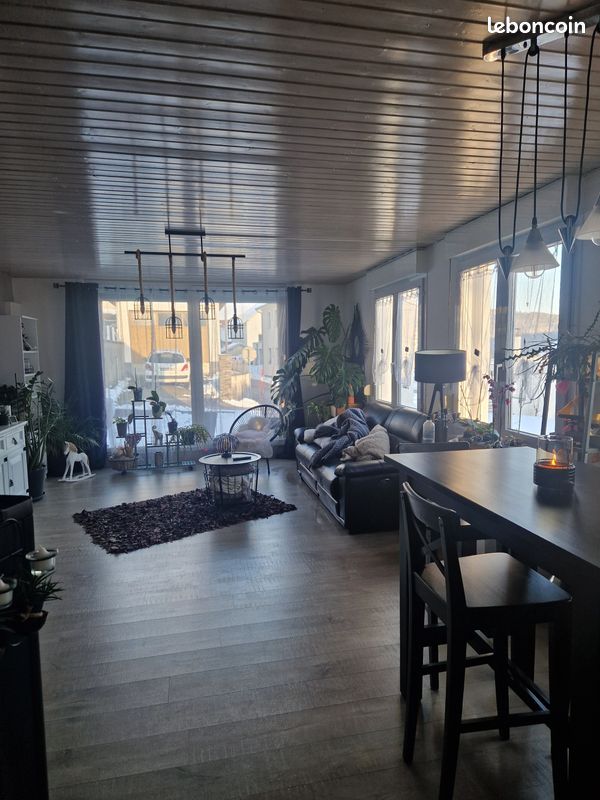Maison 5 pièces 85 m² · à Villers-le-Lac · 85 m² · 275 000 €