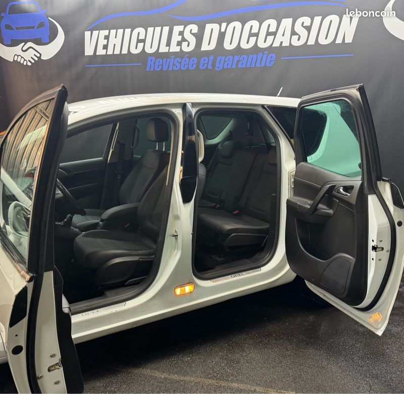 Opel meriva - 2010 - 1.7 diesel ⛽️ - Clim - ct ☑️ (image 5)