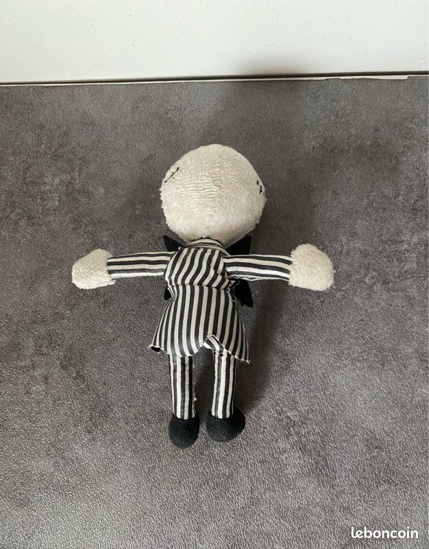 Petite peluche disney Jack Skellington (image 3)