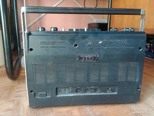 Devant Le Lecteur De Cassette Audio Vintage Image stock - Image du