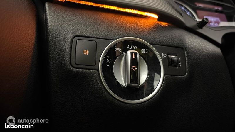 Mercedes Classe B 180 d 109ch Inspiration 7G-DCT (image 23)