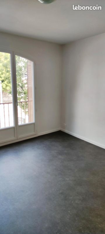 Appartement 1 pièce 28 m² · à Clermont-Ferrand · 28 m² · 450 €/mois