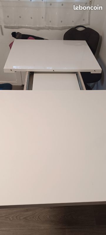 Table a manger (image 4)