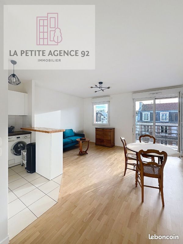 Appartement 2 pièce(s) 46 m²à louer Clamart