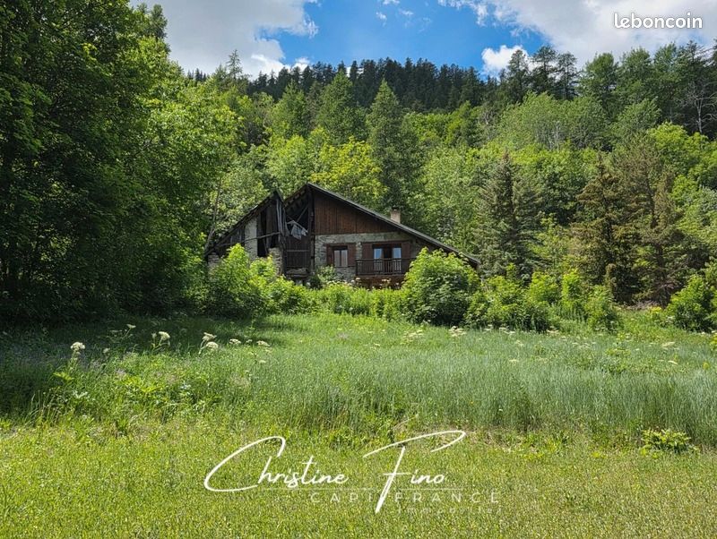 Maison 6 pièces 108 m² · à Saint-Chaffrey · 108 m² · 499 000 €