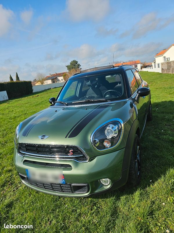 MINI COUNTRYMAN S 2.0d 2015 Toit Ouvrant Xenon GPS (image 1)