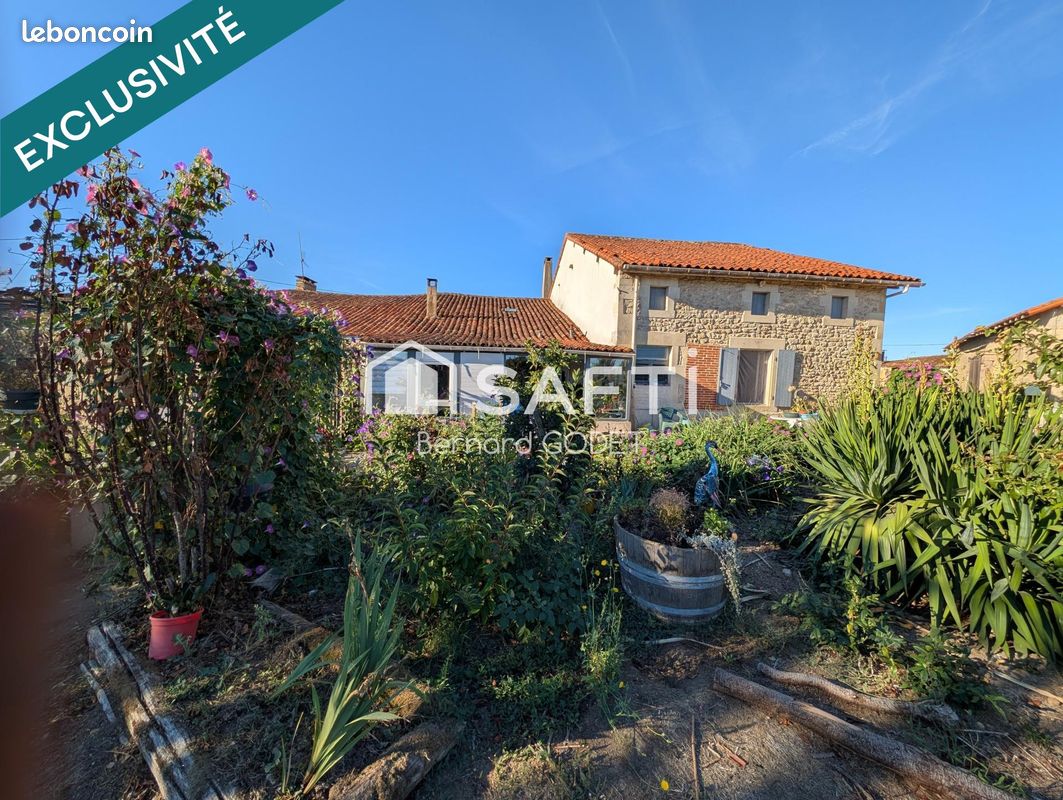 Maison 5 pièces 190 m² · à Benest · 190 m² · 99 000 €