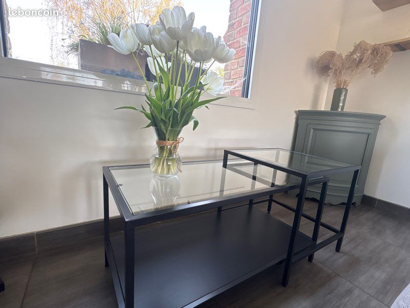 Table gigogne en verre IKEA (image 1)