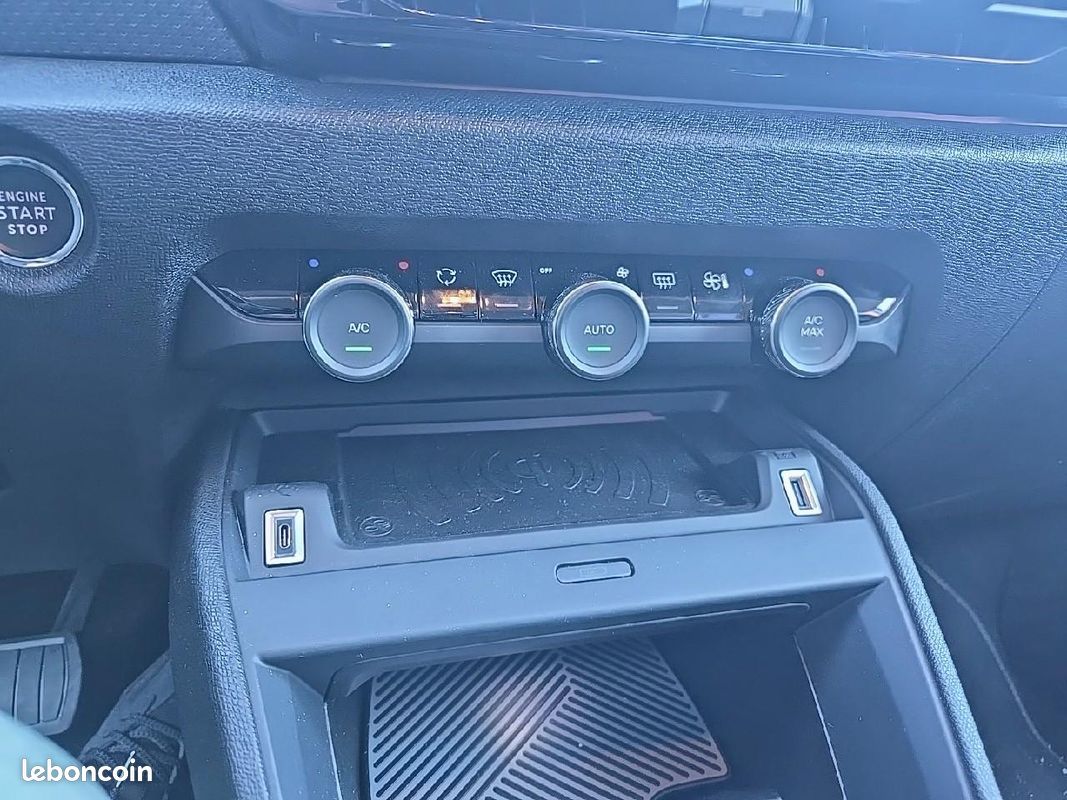 CITROëN C4 X 1.2 hybride 145 max e-dcs6 (image 19)