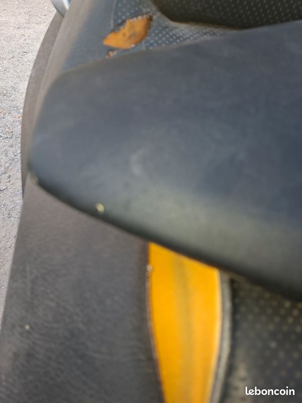 Selle arrière de ZX10R (image 2)