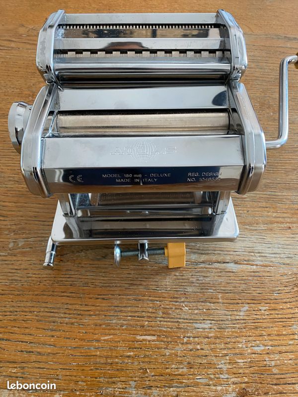 Machine à pates (image 1)