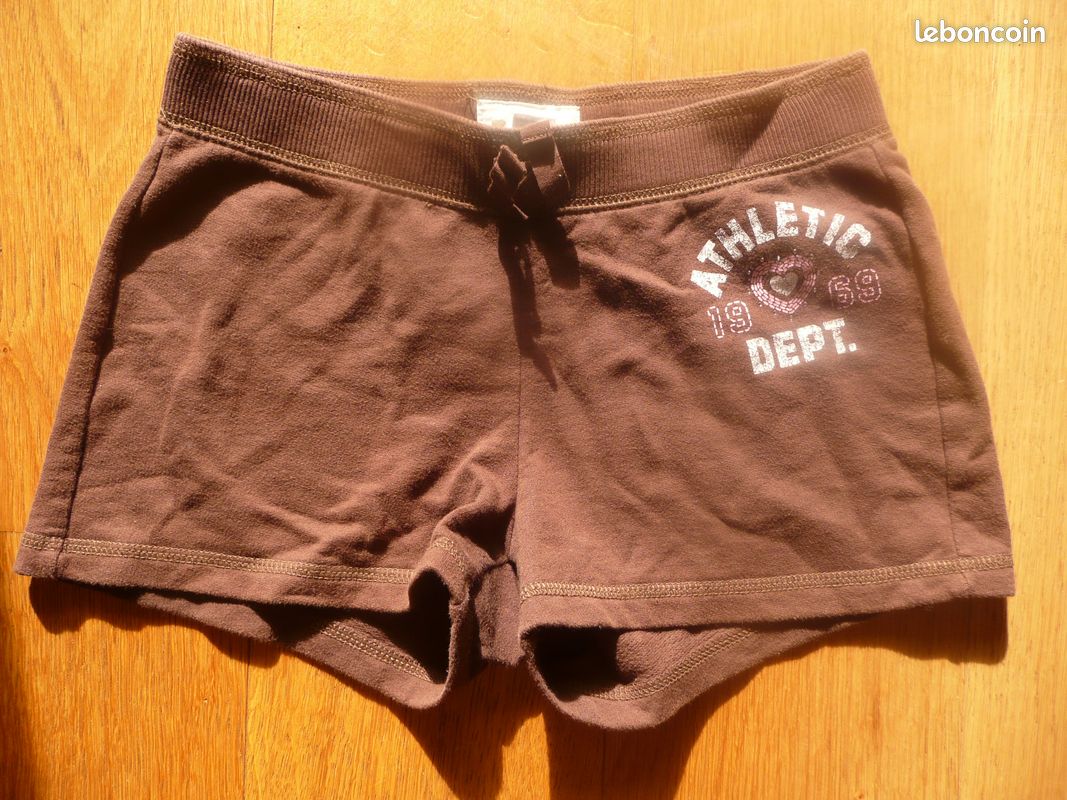 Short 10 ans GAP (image 1)