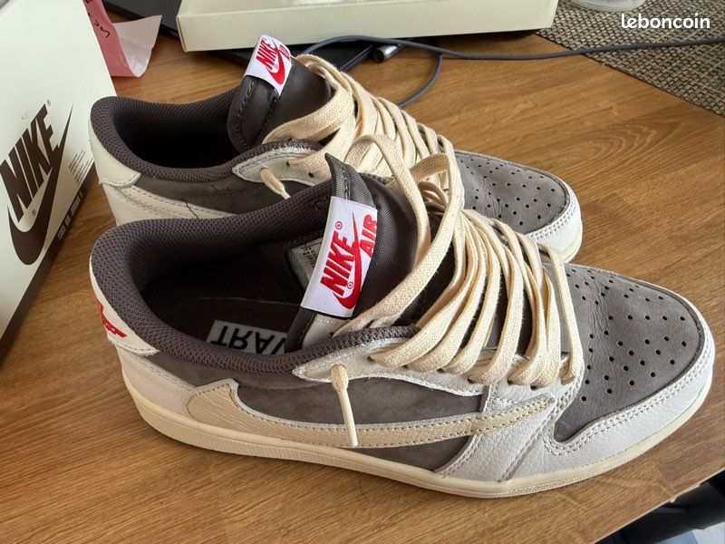 Air Jordan 1 Low OG SP (image 8)
