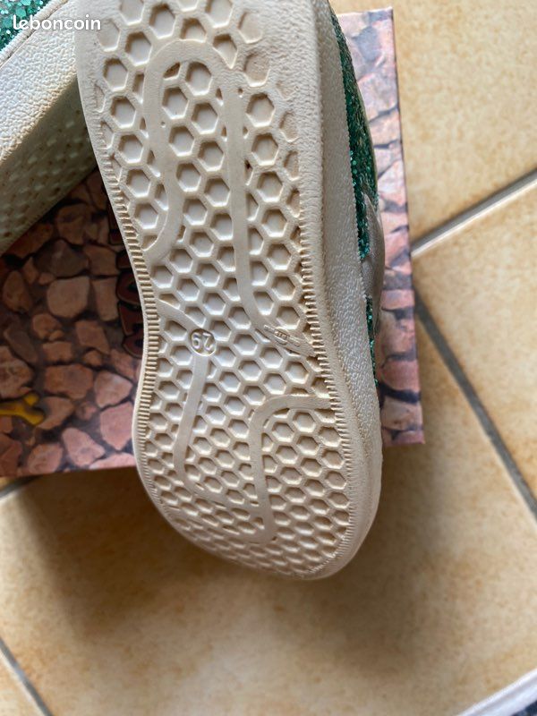 Baskets à paillettes vertes (image 5)