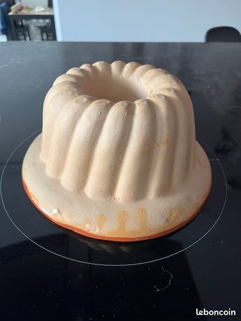 Moule à Kougelhopf de Soufflenheim Uni 19 cm à Obernai